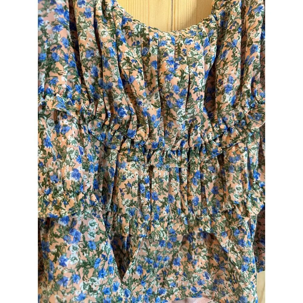 ASTR The Label Floral Puff Sleeve Tiered Peplum Top - Size L